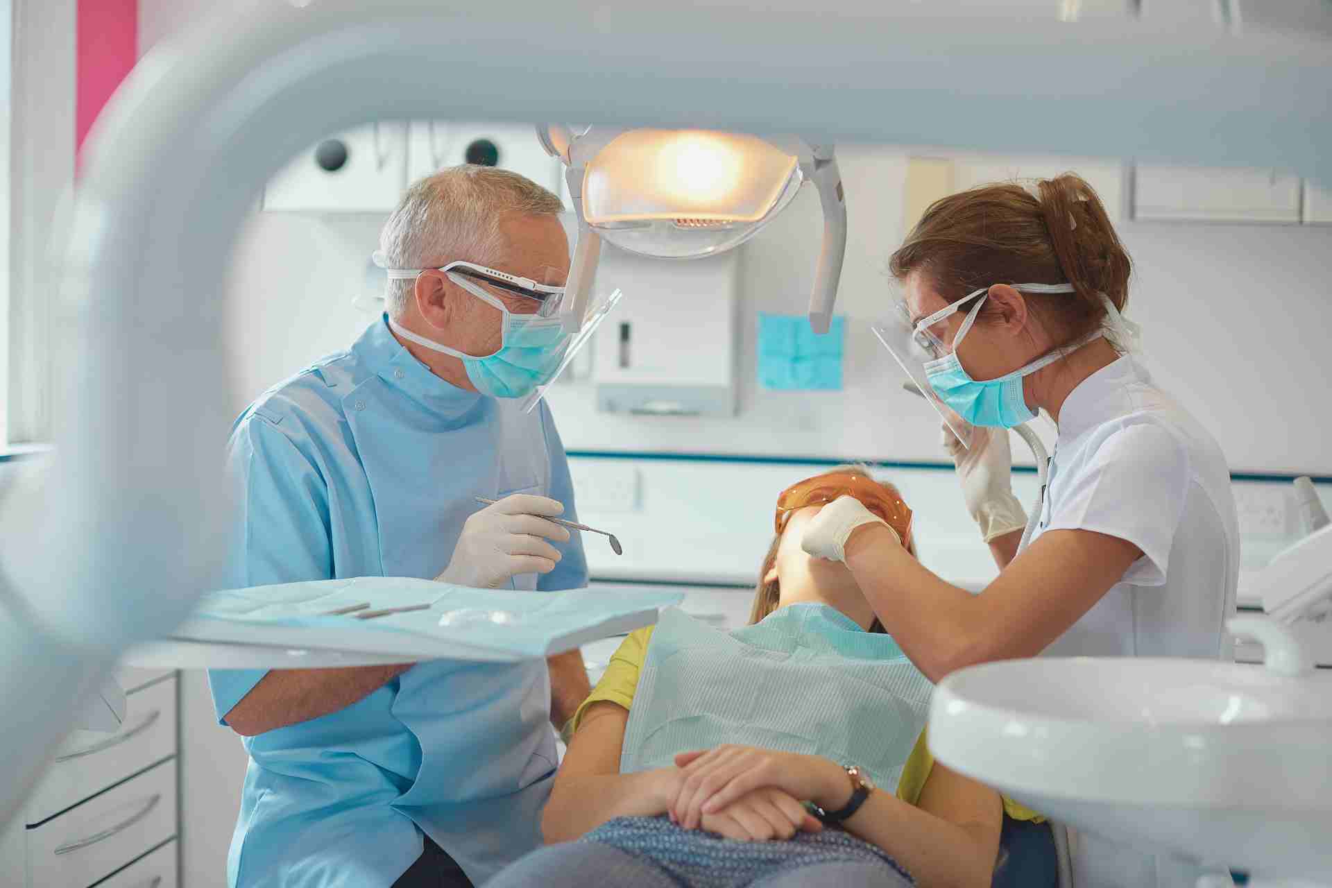 Dentist in Bluff City, TN